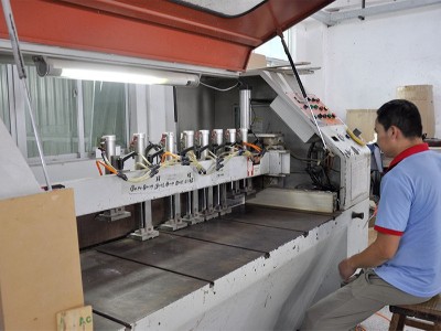 博藝-產(chǎn)品生產(chǎn)設(shè)備