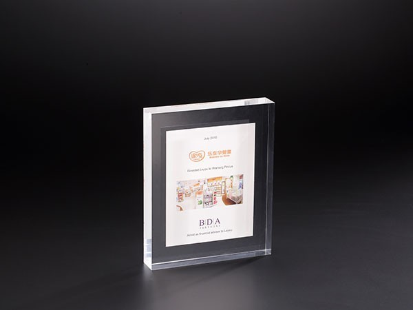 亞克力無縫熱壓展示臺(tái)